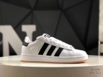 阿迪达斯 Adidas Campus Oos Beta 减震防滑耐磨 低帮 板鞋，鞋头出色设计,塑就出众贴合感。鞋身运用简洁的色彩进行搭配,缔造简洁利落外观和出