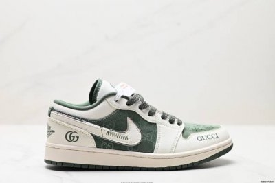 公司级Nike Air Jordan 1 Low Aj1乔1低帮休闲板鞋 同步官方配色 市场唯一独家头层皮打造 原鞋原档案开发 原厂皮料 原档冲孔鞋头 正确满胶