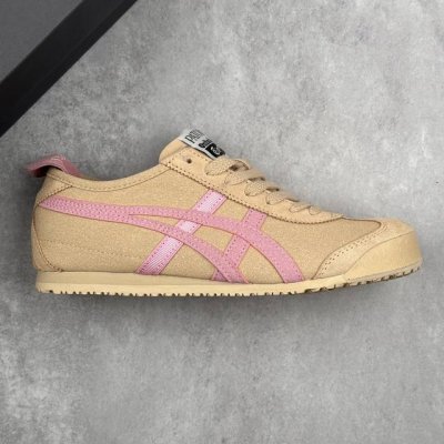 本地210 核心私 公司级Onitsuka Tiger Mexico 66 阿斯克斯 鬼冢虎 低帮减震支撑低帮运动休闲鞋 这款鞋由皮革制成，具有鞋跟交叉加固设计