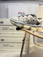 fila Fusion 斐乐 潮牌低帮运动休闲鞋 filafusion主要以时尚运动文化 跨界联名为主 结合当下广受欢迎的滑板街篮 棒球 骑行等时尚运动 运用拼