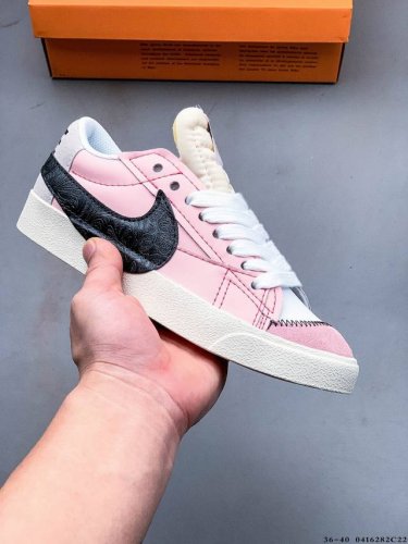 耐克Nike Blazer Low'77 Vntg We 经典开拓者大勾低帮百搭休闲运动板鞋 0416282C22