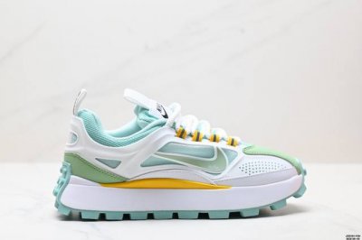 公司级Nike Reactx pegasus Trail 2026 越野跑步鞋 兼顾迅疾外观和稳固脚感 后跟覆面和中足动态支撑巧妙融合 缔造稳定顺畅的迈步体验