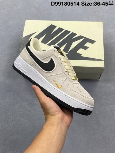 真标耐克Nike Air Force 7空军一号低帮百搭休闲运动板鞋。柔软、弹性十足的缓震性能和出色的中底设计，横跨复古与现代的外型结合，造就出风靡全球三十多年