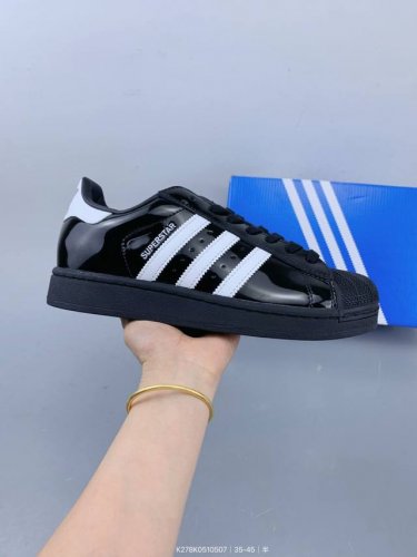 阿迪达斯三叶草男女鞋2025夏季经典贝壳头皮质亮面休闲板鞋 Size：如图 编码：K278K0510507