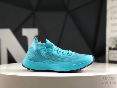 arcteryx 始祖鸟 Bora2 Mid 18718-1 户外跑鞋 减震防滑耐磨越野跑步鞋 码数 如图所示 Acv Lla 货号 065369