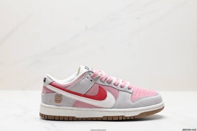 真标耐克w Nike Dunk Low Retro 扣篮系列低帮休闲运动滑板板鞋 货号:Do9457-100 尺码:36 36.5 37.5 38 38.5 3