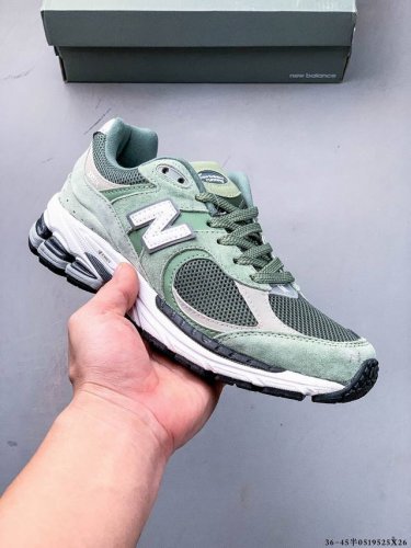 new Balance M1906Ri Nb宝藏老爹鞋款 复古元素叠加 质感超级棒 楦版型材料细节做工精细 货如实拍图 作为Nb最经典的档案鞋型之一 与2002