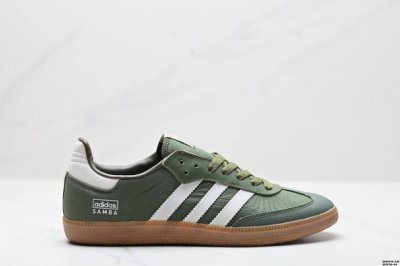 真标阿迪达斯三叶草Adidas Originals Samba Og 桑巴舞系列绅士德训足球风百搭低帮休闲运动板鞋 货号:Ie0872 尺码:36-44 Id:
