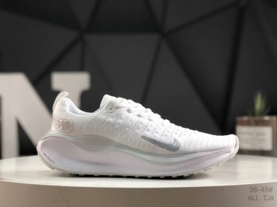 170 公司级带半码E Nike Zoom React Infinity Run Fk 4 马拉松机能风格运动鞋 实拍首发 #鞋款搭载柔软泡绵，在运动中为你塑就
