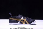 头层asics 亚瑟士 男女鞋真标半码制，原楦原纸版开发版型，采用粒面头层皮革组合太空革饰条鞋面材质，内嵌冲孔缓震ortholite 欧索莱 透气吸汗鞋垫贴附人