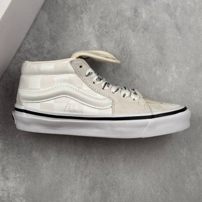 本地 核心私 Hommegirls X Vans Otw Sk8-Mid Reissue 83 Os时尚百搭中帮休闲硫化板鞋 Vans Otw又一新作来袭 鞋款