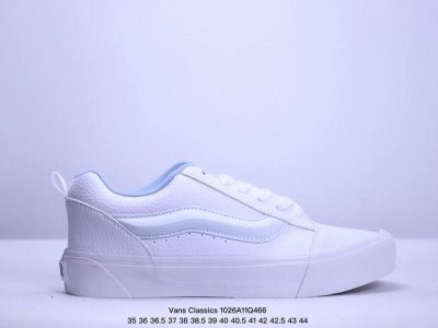 Vans Classics Knu Skool 范斯官方 荔枝纹全白皮面蓝色内里面包鞋 Vans超火的土豆鞋，复古经典，鞋头放大、包边上移加厚、鞋舌加厚。Van