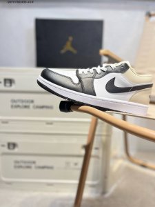 公司级头层皮乔丹Air Jordan 1 Low Aj1低帮系列篮球鞋 官方同步配色 原装级产物 #拒绝公底 立体鞋型 细节完美 高清洁度553558 Qw70