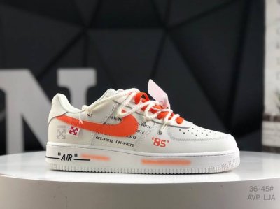 公司级带半码 耐克 Nike Air Force 1 Low 空军一号低帮运动休闲板鞋 货号：Tx 589622 尺码：36 36.5 37.5 38 38.5