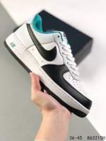 公司级真标带半码！ 耐克nike Air Force 1 Low 空军一号 低帮 百搭休闲运动板鞋 柔软、弹性十足的缓震性能和出色的中底设计，横跨复古与现代的外