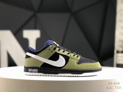 耐克Nike Sb Zoom Dunk Low 板鞋 系列经典百搭休闲运动板鞋 货号：Dx6775-400 尺码：36 36.5 37.5 38 38.5 39