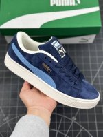 彪马 Puma Suede Xl 百搭单品彪马复古面包风休闲鞋经典男女板鞋 搭配精心设计的配色组合，营造浓郁的复古氛围。鞋面打孔细节,提升穿着时的舒适度。皮革鞋