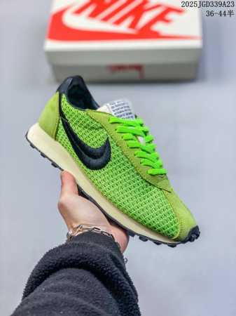真标带半码！ 耐克 Stussy X Nike联手推出Ld-1000 运动鞋时尚跑步鞋，给夏日带来一抹清爽。Stussy 与 Nike 两大品牌携手，于2024 - 点击图像关闭