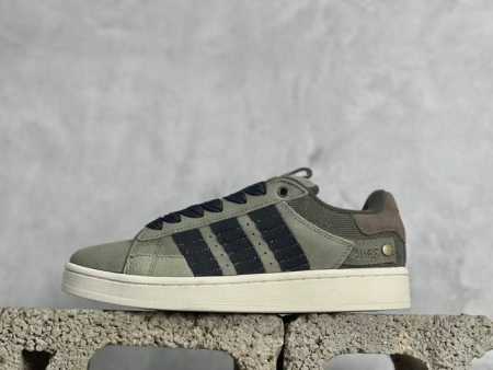 xl Campus 00S Shoes 校园系列 经典运动滑板鞋 面包鞋 致敬友谊之美的经典运动鞋 这款adidas经典运动鞋，以真挚的友谊为灵感，邀你体味知己 - 点击图像关闭