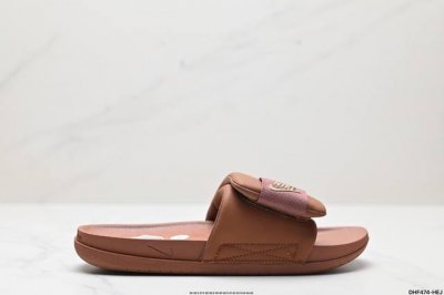 公司级nike Offcourt Adjust Slide耐克男女运动拖鞋 货号:Dv1033- 尺码:36 36.5 37.5 38 38.5 39 40 4
