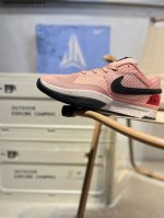 150 Nk Zoom Vomero 5 沙漠灰复古轻便休闲跑步鞋 采用环保纤维革饰片组合网眼布鞋面材质# 升级正确后跟Tpu加固# 耐弯折热塑框架支撑鞋身#