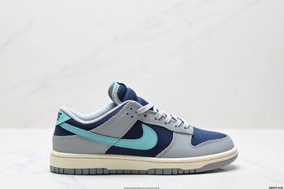公司级耐克Nike Dunk Low 扣篮系列 复古低帮休闲运动滑板板鞋 采用脚感柔软舒适Zoomair气垫 有效吸收滑板等极限运动在落地时带来的冲击力 为街头