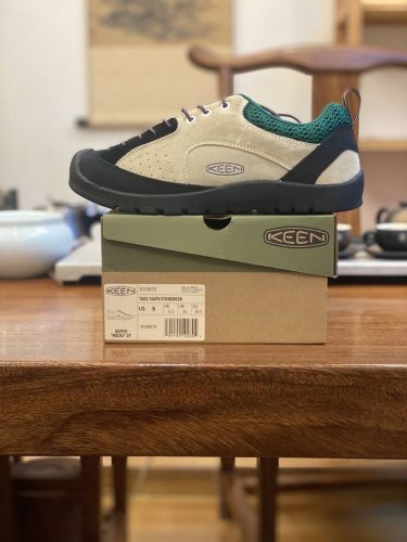 莞产纯原 Keen 科恩 Jasper Rocks 日系街头复古风 户外徒步鞋 1019870 看起来丑穿起来好看的憨憨鞋 鞋身轻便 简洁易搭配 上脚效果不错