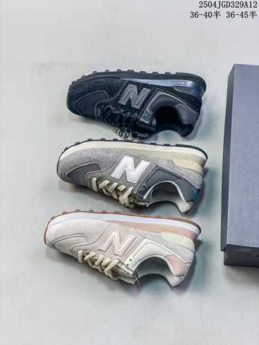 New Balance 新百伦 升级原楦原纸版开发版型，采用翻毛皮组合牛津布鞋面材质，4层组合独立私模大底“长青之王”荣耀回归，Nb新百伦New Balance