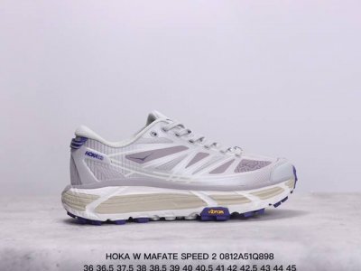 小红书推荐hoka W Mafate Speed 2 全新配色 这个品牌来自于新西兰的毛利语，Hoka表示大地，One One表示飞越，连起来就是飞越地平线，O