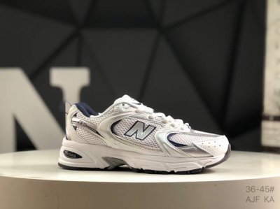 真标带半码 Nb 采优用质纤维革+透气网布眼材质材质#独立3层组合底大私模#搭载Abzorb缓中震底 韩流火爆款式# 新款Nb新百伦New Balance Mr