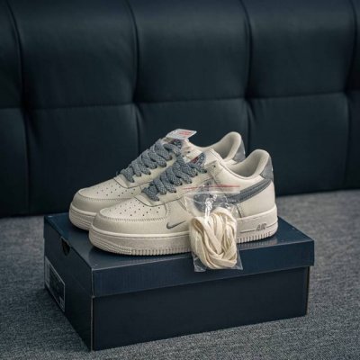 核心私 Air Force 1 原装级别 原楦头原纸板 打造纯正空军版型专注外贸渠道 全掌内置蜂窝气垫 原盒配件 原厂中底钢印、拉帮完美 货号：Cj6106 5