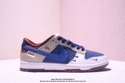 海外爆款限量发售！高端定制Nike Sb Dunk Low 斯图西联名------米棕牛仔蓝钩配色 高端定制 低帮休闲板鞋 定制鞋盒 大厂纯原品质出货 超高清洁