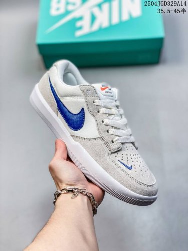 Nike Sb Force 58 Fs全系陆续出货 硫化杯底 原楦版型 独家私模 融入打孔设计 独家独立真半码 35.5起 帆布和麂皮绒面制成 浓浓复古年而不腻