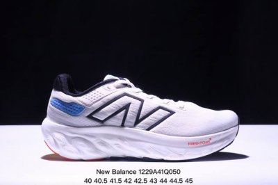 New Balance Nb Fresh Foam Evoz V2舒适耐磨低帮跑步鞋 纯原版本 受到fresh Foam1080舒适骑行的启发 Evozv2男士