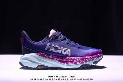 公司级小红书推荐Hoka M Speedgoat 6全新配色 这个品牌来自于新西兰的毛利语，Hoka表示大地，One One表示飞越，连起来就是飞越地平线，On