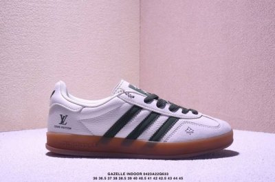公司级Adidas Originals Gazelle Indoor Indoor Lv T头鞋 防滑耐磨轻便 低帮 板鞋 男女同款 白绿 以柔软的皮革鞋面搭配