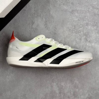本地 核心私 阿迪达斯 Adidas Adizero Adios 9 M 阿迪超轻透气缓震跑鞋 整体外观造型与Adizero Adios Pro Evo 1非常