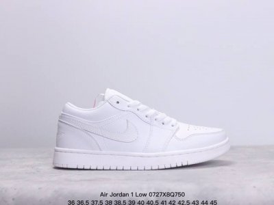 耐克 乔丹air Jordan 1 Low Aj1 乔1 乔丹1代aj1 低帮复古文化休闲运动篮球鞋。该鞋款从 1985 年元年款汲取设计灵感，焕新演绎简约经典