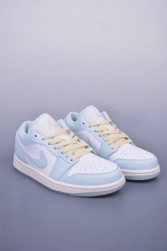 Air Jordan 1 Low 蓝白 Aj1乔1低帮休闲板鞋 同步官方配色 市场唯一独家头层皮打造 原鞋原档案开发 原厂皮料 原档冲孔鞋头 正确满胶鞋垫 四线