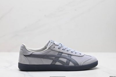 公司级亚瑟士 Onitsuka Tiger Tokuten 复古低帮休闲跑鞋 实拍首发 Tokuten的灵感来源于80年代的室内用鞋 T-Toe前足补强设计 室