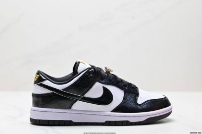 真标耐克Nike Sb Dunk Low Pro扣篮系列低帮休闲运动滑板板鞋 货号:Dr9511-100 尺码:36 36.5 37.5 38 38.5 39