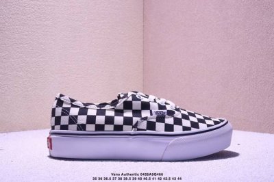 硫化工艺 Ltsgt 万斯 Vans 厚底 经典Os 白黑 顶级真标原盒大几率过验过毒版本 原型开发道序 原汁原味保留经典基础 上脚无敌 ！ 尺码：35 36