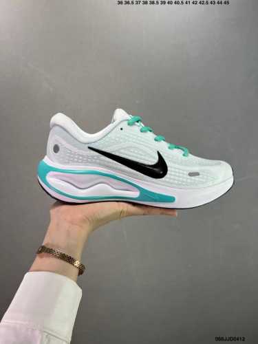 Nike Journey Run 轻量跑鞋 公司级Nike Journey Run 网布減震防滑抗冲击 低帮 短跑跑步鞋男女款 货号：Fn0228-100 货号