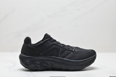 公司级新百伦new Balance Nb Fresh Foam Evoz V2舒适耐磨低帮跑步鞋 实拍首发受到fresh Foam1080舒适骑行的启发 Evo