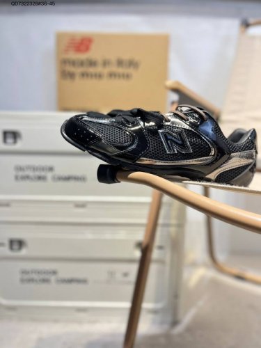 美拉德配色打造全新跨界合作 意大利奢侈品牌 缪缪Miumiu X Nb新百伦New Balance 530 Sl系列低帮经典复古休闲运动慢跑鞋Qd7322328