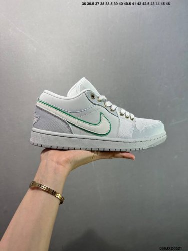 公司级Nike Air Jordan 1 Low aj1乔1低帮休闲板鞋 同步官方配色 原档冲孔鞋头 四线拉帮 鞋舌高弹海绵填充 官方货号:553558 113