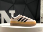 阿迪达斯 Adidas Originals Gazelle Bold W 羚羊松糕系列三叶草厚底休闲防滑耐磨低帮板鞋鞋头出色设计 塑就出众贴合感稳固的后跟贴合足