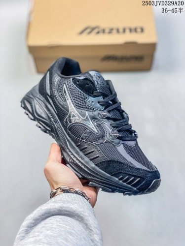 220 mizuno美津浓 Racer 25春夏轻薄网面透气户外越野慢跑鞋 D1Gh2412 尺码：见图 编码：03Jvd329A20
