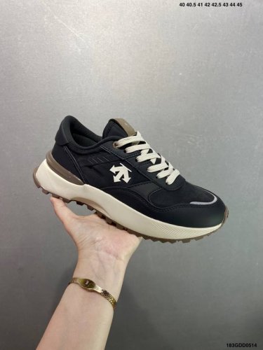 核心私 公司级迪桑特Descente Running Boa舒适通透防滑耐磨透气轻便回弹 低帮跑步鞋 男款 黑色 Id：183Gdd0514