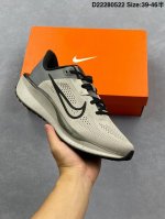 耐克Nike Quest 6极速6代网面透气 时尚休闲跑步鞋 简约高科技设计采用多层材料 为双足带来凉爽感受和稳固体验时尚鞋面搭配中足包覆设计 提供稳固贴合感